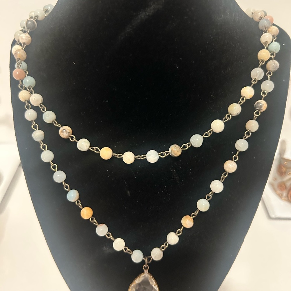 Elegant Beaded Necklace with Teardrop Pendant